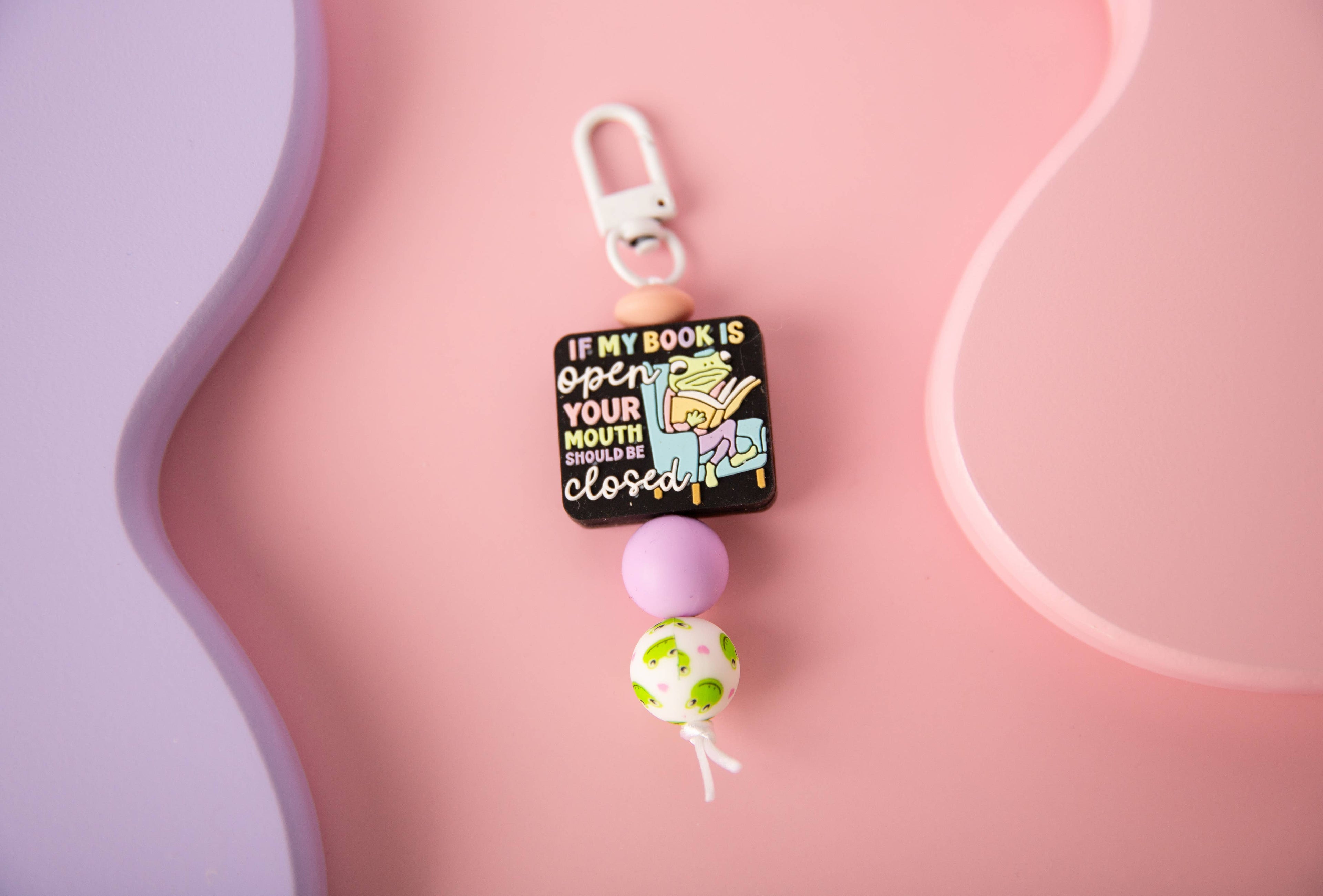 Mouth Closed Kindle Charm