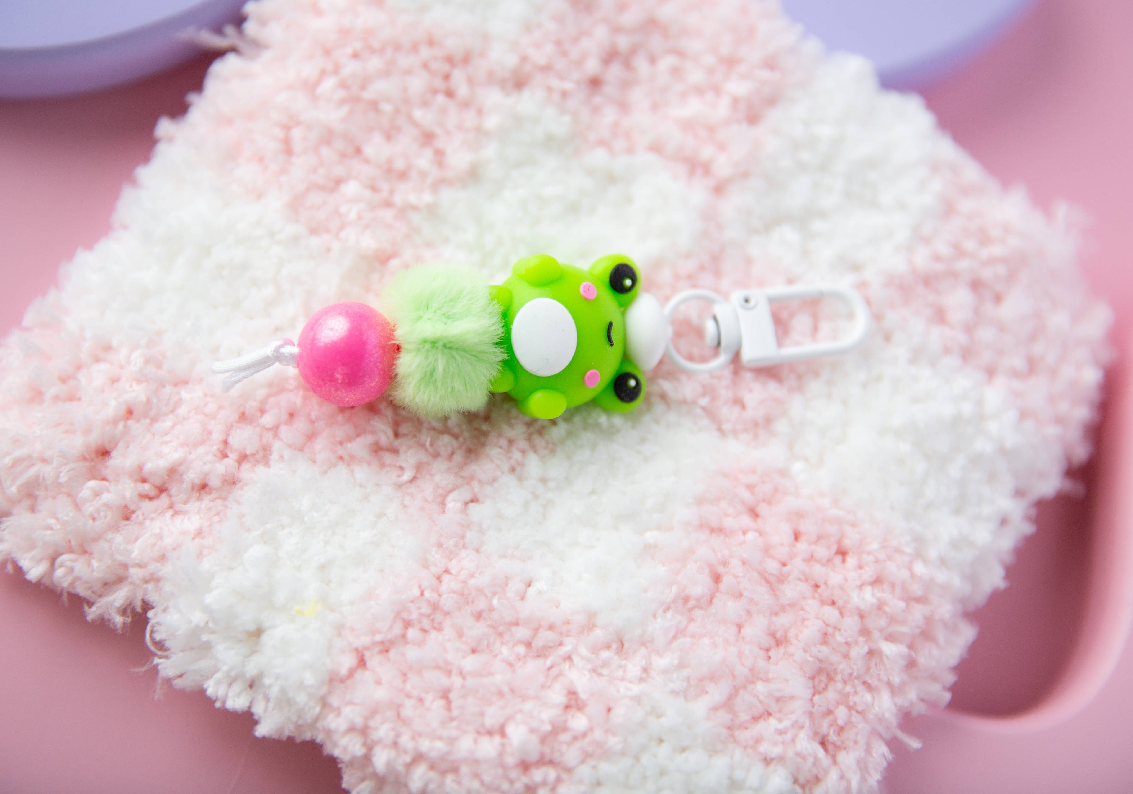 Froggy Kindle Charm  