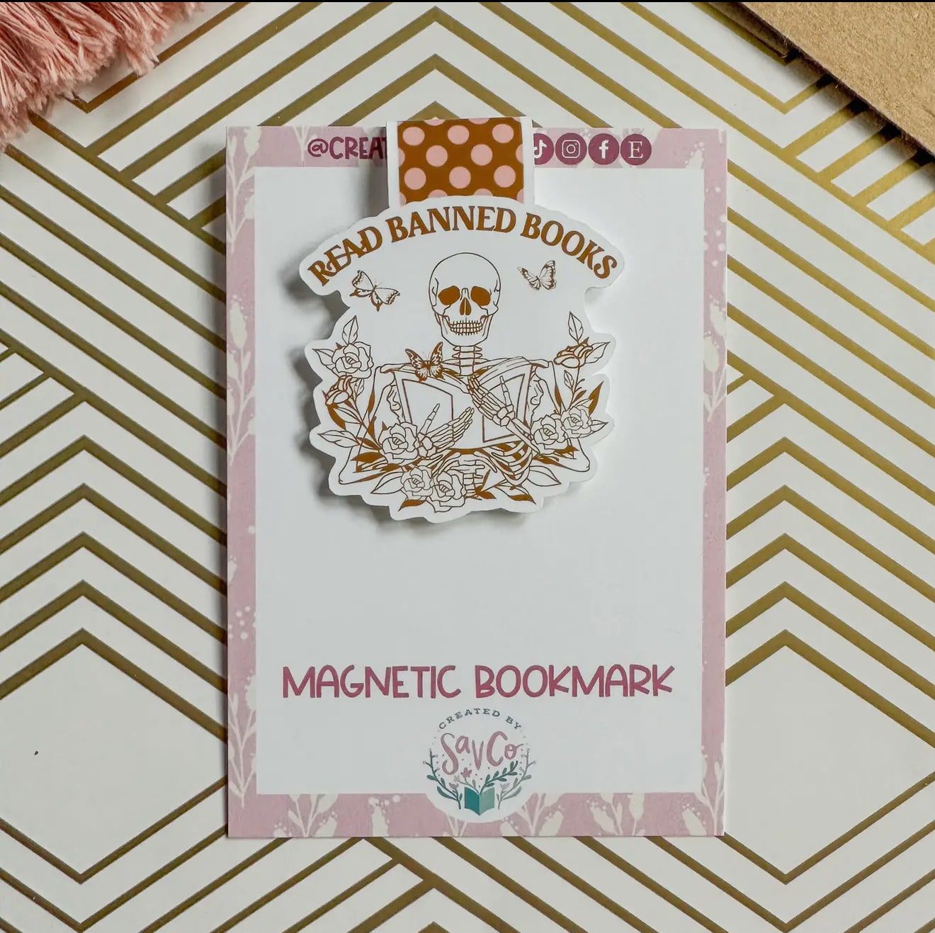 Read Banned Books Magnetic Bookmark